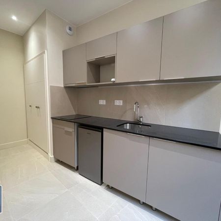 Location Appartement 1 pièce 31m² NARBONNE 11100 - Photo 3