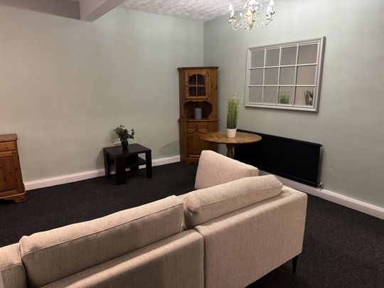 1 Bed Flat, Priory Road, S7 - Photo 1