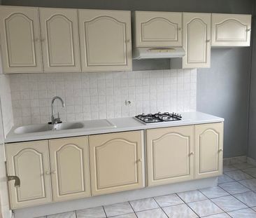 Location Appartement 2 pièces 44m² ST JEAN DE BRAYE 45800 - Photo 1