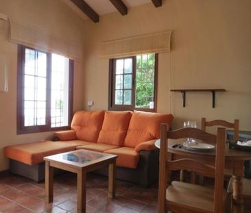 A country house with pool and sea views for long term rental in Fri... - Photo 5