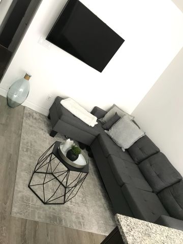 For Lease - 9618 yonge Street Unit# 308, Richmond Hill, Ontario - Photo 2