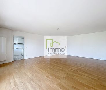 Location Appartement 3 pièces 96m² - Photo 3
