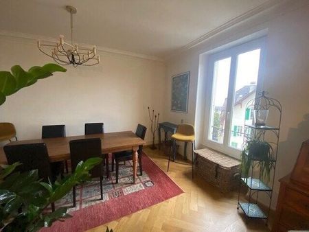 Beautiful apartment with character - Photo 3