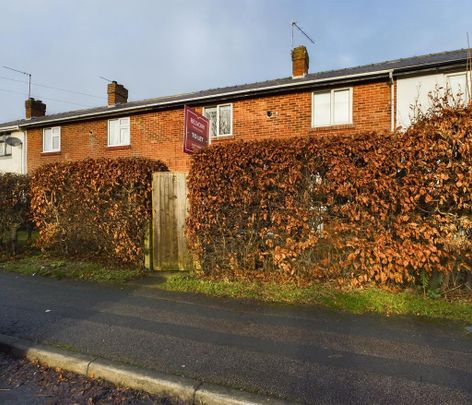 2 bedroom terraced house to rent - Photo 1