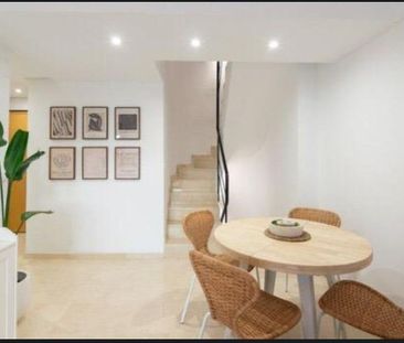 Luxury penthouse for rent in Valencia, Spain - Photo 6