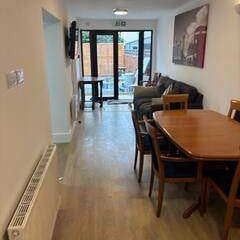 Room in a Shared House, Pridham Road, CR7 - Photo 1