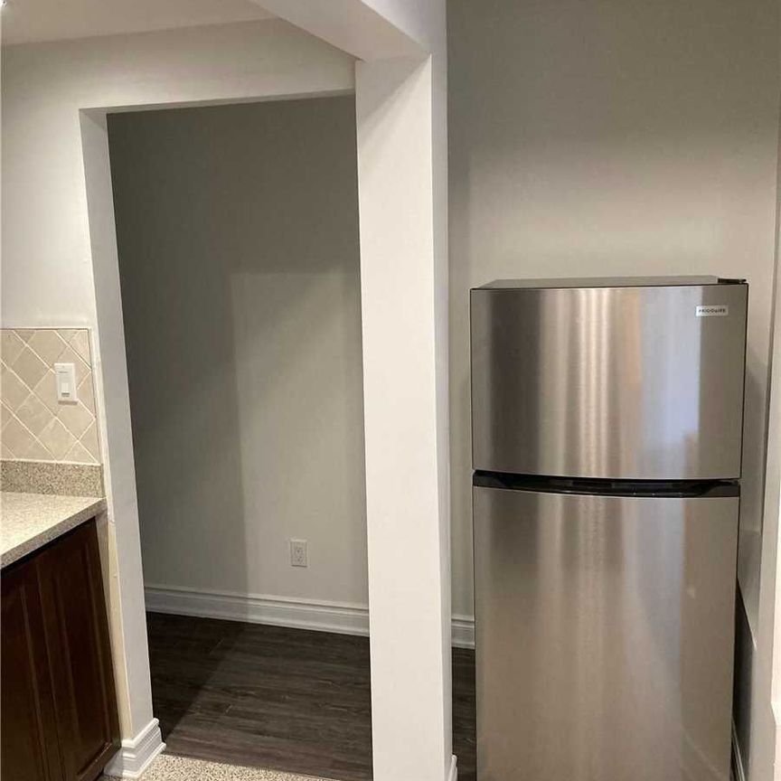 For Lease - 1449 Ithaca Court, Mississauga, Ontario - Photo 1