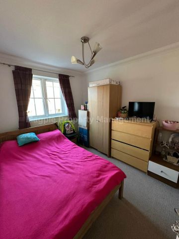 Price £650 pcm - Available 06/01/2026 - Furnished - Photo 2