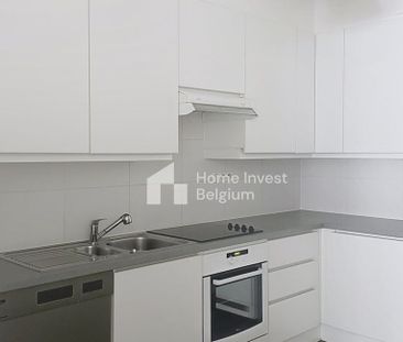 Appartement te huur in Schaarbeek voor € 1.050 met 1 slaapkamer - Photo 3