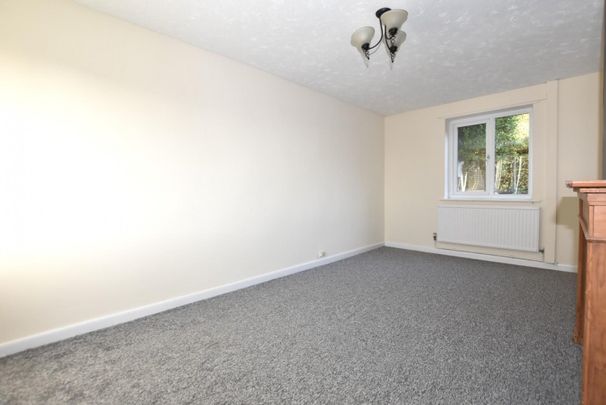 3 bedroom House To Let - Photo 1