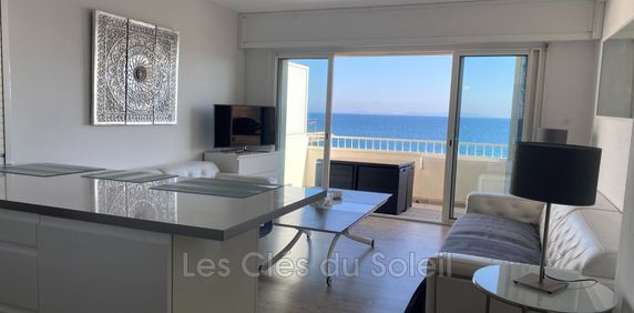 Location appartement 3 pièces 45 m² Hyères - Photo 2