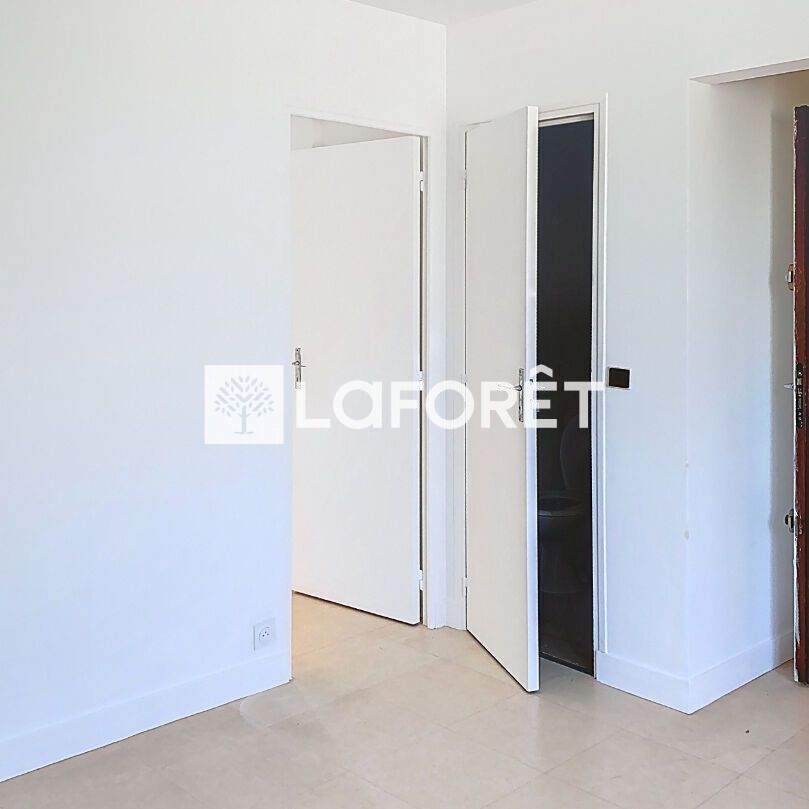 Apartment - Photo 1