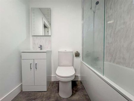 Martin Court, Hastings - Photo 3