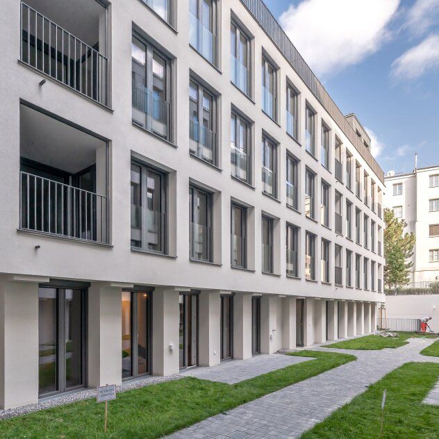 ++MOLLARD 50++ Modern 2-Room Apartment in the Heart of the City (1/18) - Foto 1