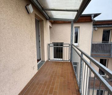 2 Raum Dachgeschoss Wohnung in Gera mit Balkon zu vermieten - Foto 1