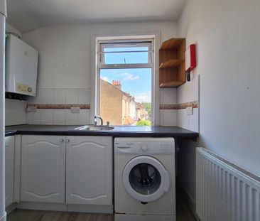 Dysons Road, London N18 - Photo 2