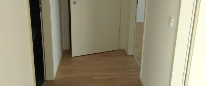 3 Nettokaltmieten frei bei Anmietung, Penthousewohnung mit 180 m² Dachterrasse in Moers zu vermieten - Photo 1