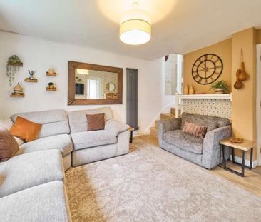 2 bedroom semi-detached house to rent - Photo 1