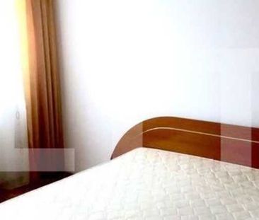Apartament 4 camere, 80 mp, parcare, zona strazii Parang - Fotografie 1