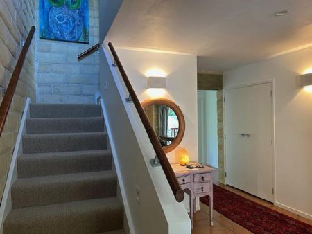 Magical Mediterranean Oasis in central Warkworth - Photo 4