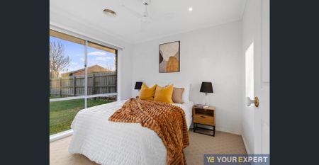 Beautiful Family Home in Prime Berwick Location - Photo 4