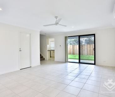 $670 per week - Photo 1