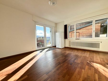 Beautiful 3-room apartment in a villa with terrace in Le Locle - Photo 2