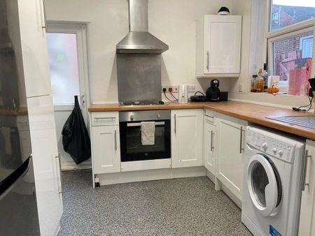 £160 pppw 5 bed Arthur St, Arboretum, NG7 4DW, Property for rent - Photo 3