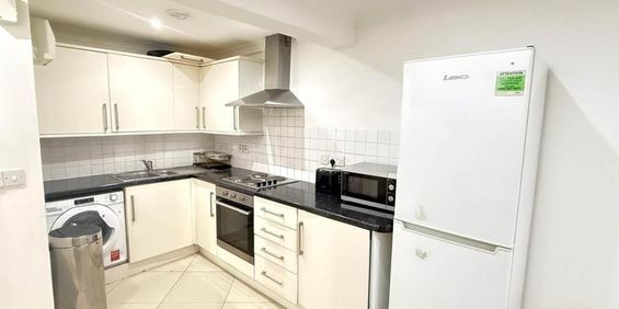 1 bedroom flat to rent - Photo 3