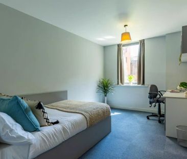 Gold En Suite - Photo 5