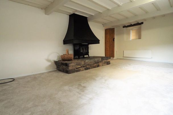 3 bedroom farm house to rent - Photo 1