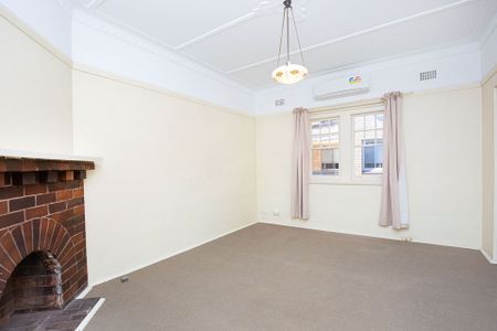 Unit 6/38 Carlton Crescent, - Photo 2