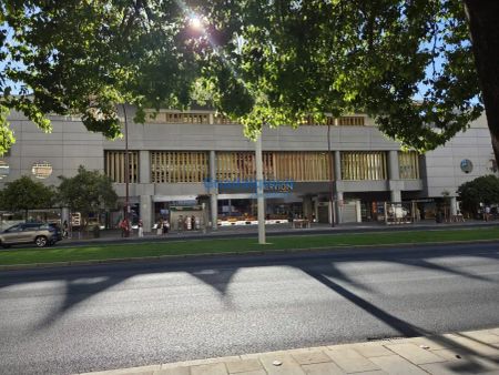 Sevilla - Photo 4
