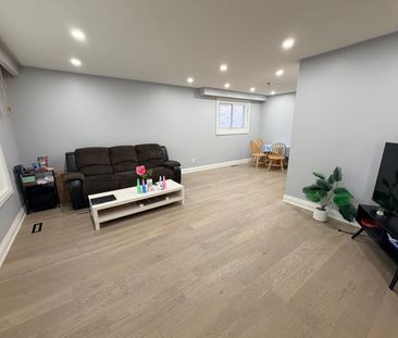 For Lease - 804 Fairview Avenue, Pickering, Ontario - Photo 1