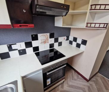 1 bedroom flat to rent - Photo 5