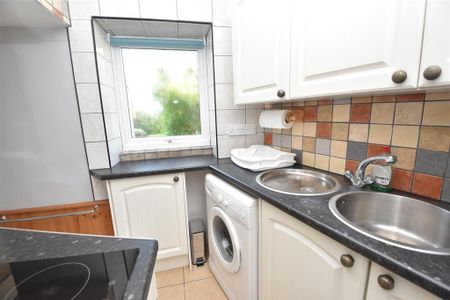 1 bedroom cottage to rent - Photo 5