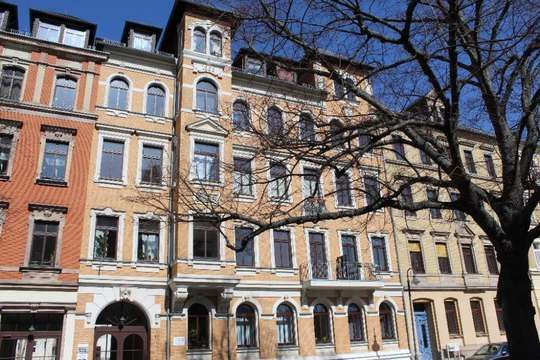 1 Monat kaltmietfrei - schöne 2 Raum Wohnung in ruhiger Zentrumsnähe zu vermieten - Photo 1