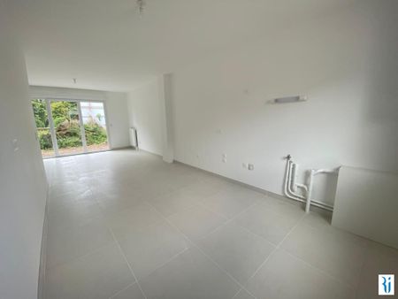 Location Maison 4 pièces 85m² - Photo 3