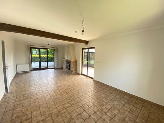 Lumineuse villa 3ch + bureau à 1440 Braine-le-Chateau  Loyer: 1 700 € - Foto 1