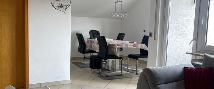 Dachgeschoss Wohnung in Großdeinbach - Foto 1