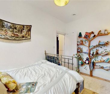 4 bedroom terraced house to rent - Photo 5