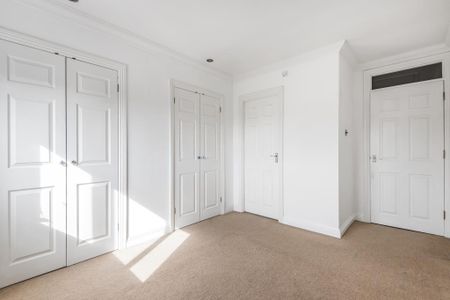 3 bedroom end of terrace house to rent - Photo 5