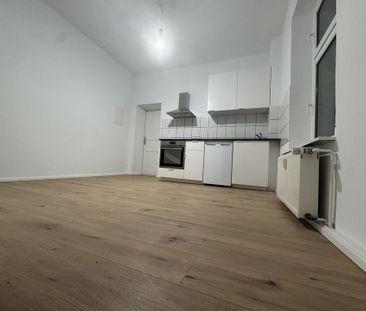 Kernsanierte 2-Zi-Wohnung mit neuer EBK in ruhigem Hinterhof mitten... - Photo 5