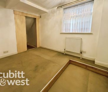 1 bedroom ground flat to rent - Photo 1