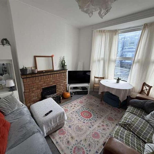 Gladstone Place, Brighton, BN2 - Photo 1