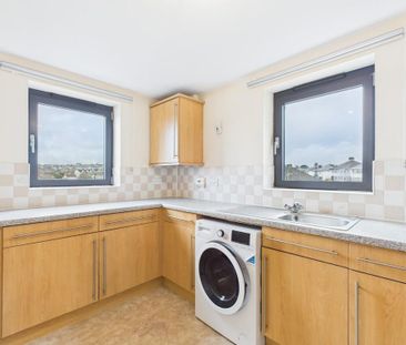 2 bedroom apartment to rent - Photo 5