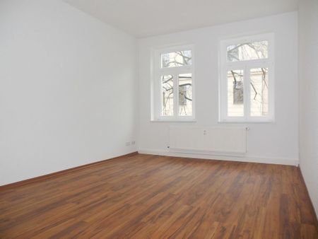 Ruhige 2-Raum Whg in Markkleeberg! Bad mit Fenster, Wanne - Photo 5