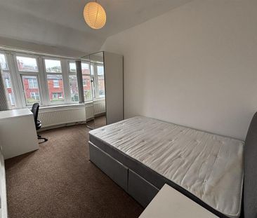 6 bedroom house to rent - Photo 5