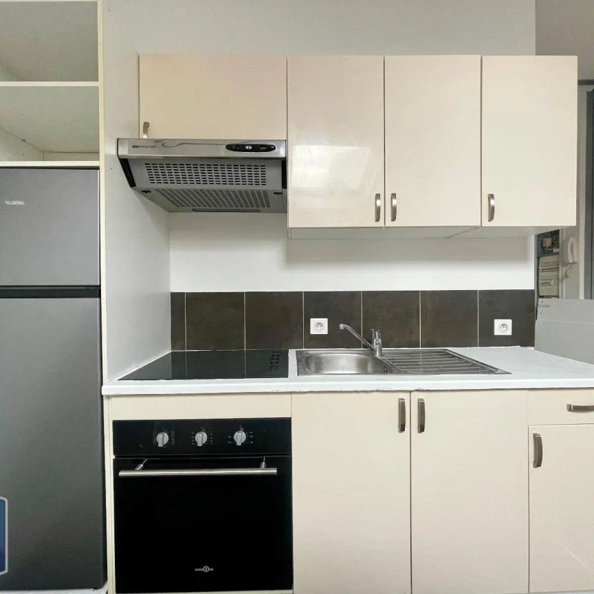 Appartement à louer 2 pièces 34.21m² - Photo 1