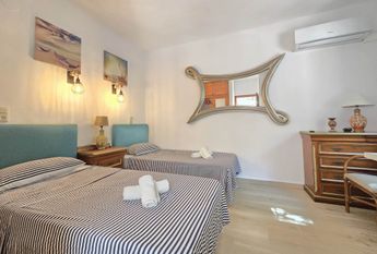 For rent villa with private pool near the beach in Cumbre del Sol, Benitachell